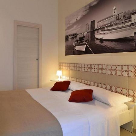 סלרנו Santi E Saraceni Rooms מראה חיצוני תמונה
